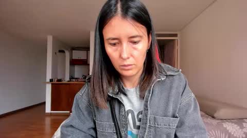 ZOE online show from September 2025 09:07:02 PM