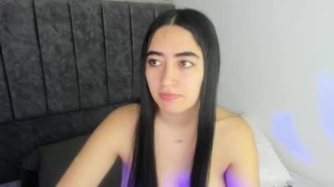 zoe_jones7 online show from October 2025 02:47:02 AM