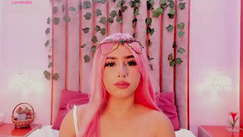 Zoe Monrow online show from July 2026 12:03:02 PM