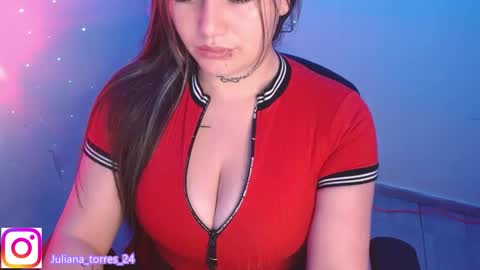 Snapshot of zoe_sexy69 chatting on February 2025 04:02:01 PM ZOE online show from February 2025 04:02:01 PM