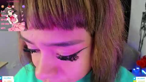 zoe_sullivan_ online show from October 2025 09:17:01 AM