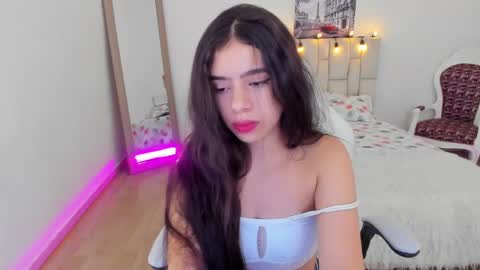 Zoe online show from January 2025 11:19:02 AM