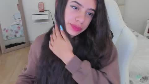 Zoe online show from February 2025 05:41:02 PM