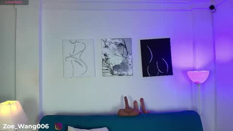 Zoe online show from December 2025 12:47:02 PM