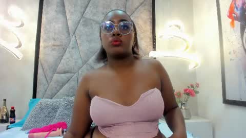 Snapshot of zoebrowns chatting on July 2026 12:40:01 PM Zoe online show from July 2026 12:40:01 PM
