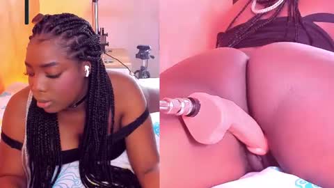 Snapshot of zoeethompson_cm chatting on July 2026 11:08:02 AM online show from July 2026 11:08:02 AM