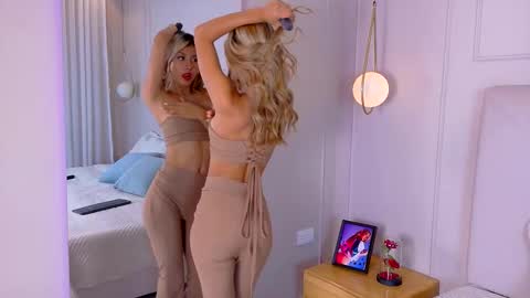 Zoe online show from October 2025 11:11:02 AM