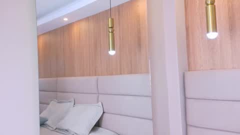 Zoe online show from March 2026 02:28:01 PM