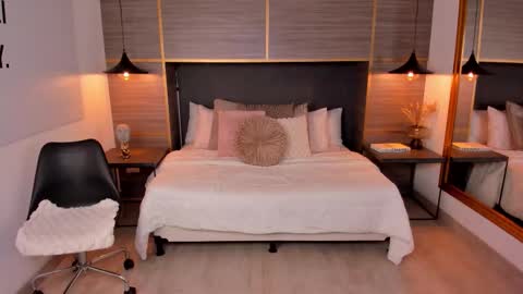 ZOE online show from March 2026 05:19:02 PM