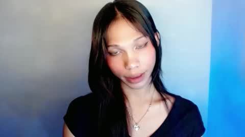 Snapshot of zoeygorgeous19 chatting on April 2026 07:35:01 AM zoey online show from April 2026 07:35:01 AM