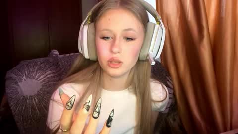 Lisa online show from February 2026 08:37:01 AM