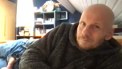 Snapshot of zolexthomas chatting on October 2025 01:32:02 PM zolexthomas online show from October 2025 01:32:02 PM