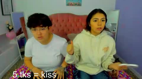 Snapshot of zooble_28 chatting on June 2026 12:39:01 PM Nick And Mia online show from June 2026 12:39:01 PM