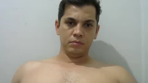 Snapshot of zoro_00 chatting on December 2025 01:11:02 AM zoro_00 online show from December 2025 01:11:02 AM
