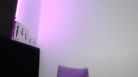 zpzphot online show from November 2025 09:46:02 PM