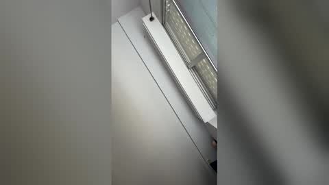 Snapshot of zurdineno chatting on February 2026 12:30:01 PM zurdineno online show from February 2026 12:30:01 PM