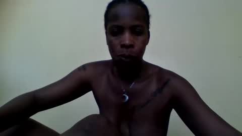 zurivelvetstudio online show from April 2026 10:53:02 AM