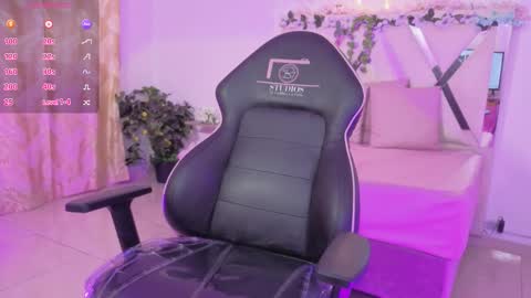 ZURY   online show from March 2026 11:48:02 AM