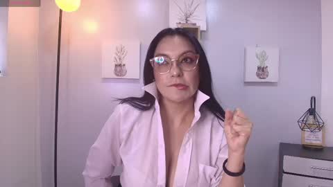 Zuzana21 online show from April 2026 01:03:01 PM