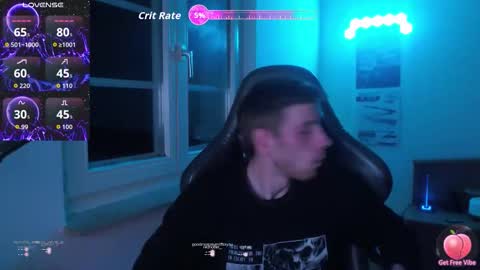 Snapshot of zuzmosfokafasz chatting on November 2025 09:17:01 PM Zuzmoe online show from November 2025 09:17:01 PM