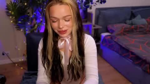 Snapshot of zuzzixx chatting on February 2025 05:58:01 AM zuzzixx online show from February 2025 05:58:01 AM