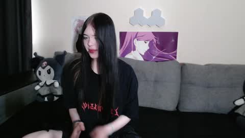 Snapshot of zxcouple chatting on April 2026 12:43:01 PM Ashley online show from April 2026 12:43:01 PM