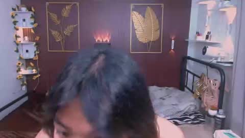 Snapshot of zyphyr_elf chatting on July 2026 07:15:02 PM ZY online show from July 2026 07:15:02 PM