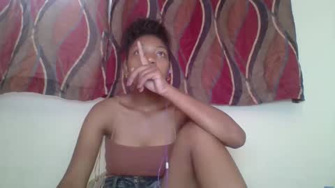 Snapshot of zyraelle_01 chatting on May 2026 09:36:02 AM zyraelle_01 online show from May 2026 09:36:02 AM