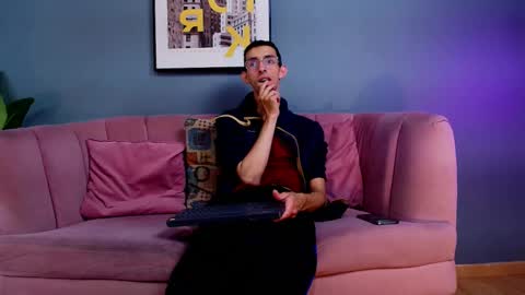 Zyro Nigth online show from January 2026 07:27:02 PM