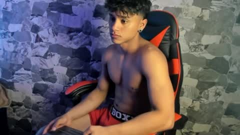 Snapshot of zyzz_1812 chatting on May 2026 05:14:02 AM zyzz_1812 online show from May 2026 05:14:02 AM