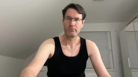 zzz123_cam online show from April 2026 03:11:01 PM