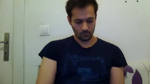 Snapshot of zzzzzzz41 chatting on December 2024 01:01:02 PM zzzzzzz41 online show from December 2024 01:01:02 PM