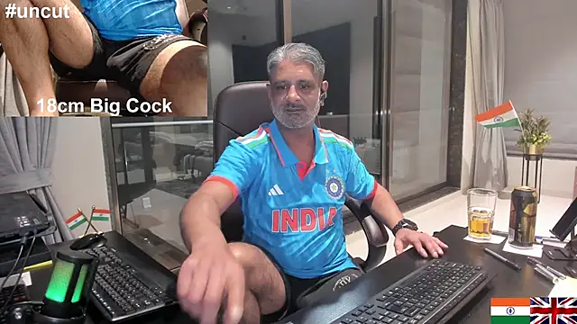 OnlineBossUK online show from January 2025 06:20:02 PM