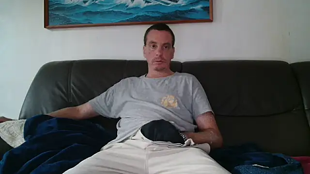 Snapshot of cloupefun chatting on July 2026 04:59:02 AM cloupefun online show from July 2026 04:59:02 AM