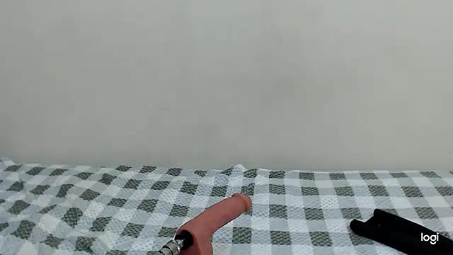 queen  ebony online show from April 2026 04:11:02 PM