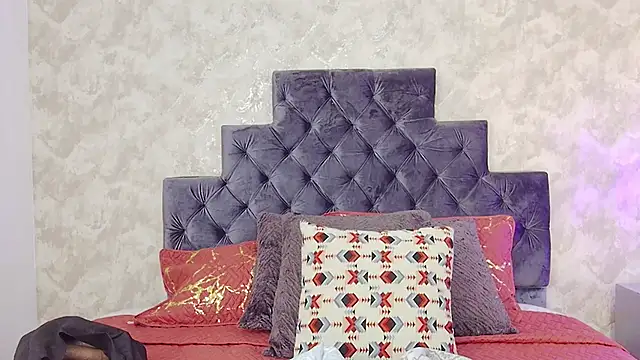 elizabeth coleman online show from January 2026 09:17:02 PM