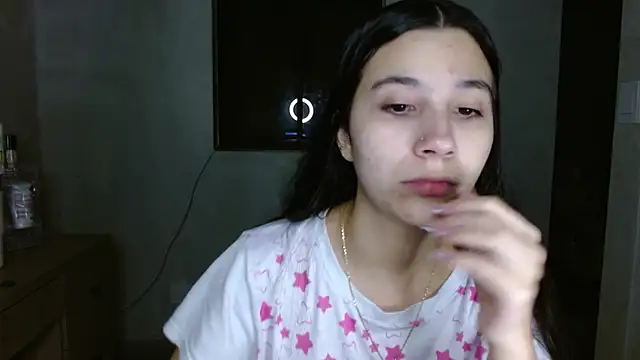 mia  lopez  online show from June 2026 01:50:02 AM