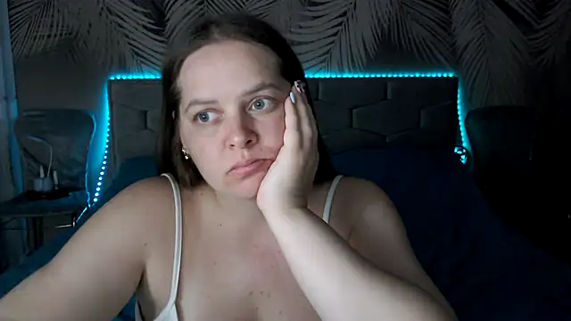 uliastar online show from July 2026 11:27:01 AM