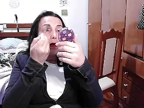 LauraVicttoria361215 online show from December 2024 02:00:01 PM