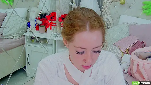 TinaBrook online show from December 2025 04:21:01 AM