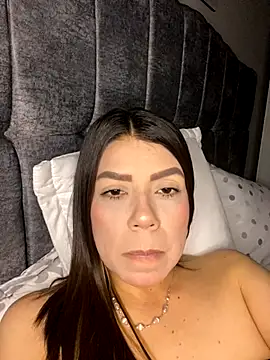 martina contreras online show from December 2025 09:07:01 AM