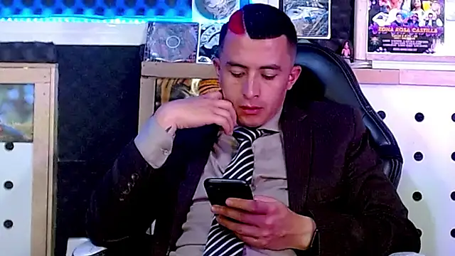 Darko0717 online show from March 2025 06:00:01 PM