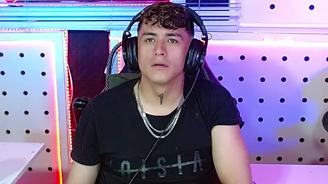 Darko0717 online show from November 2025 11:07:02 PM