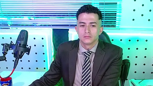 Darko0717 online show from December 2025 11:14:02 AM