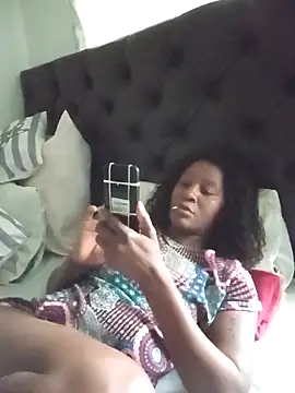 sluttylaura21 online show from February 2026 04:44:02 PM