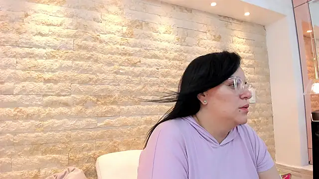 anette cooper online show from November 2025 03:51:02 AM