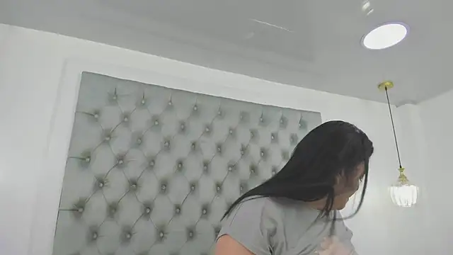 anette cooper online show from March 2026 04:06:01 AM