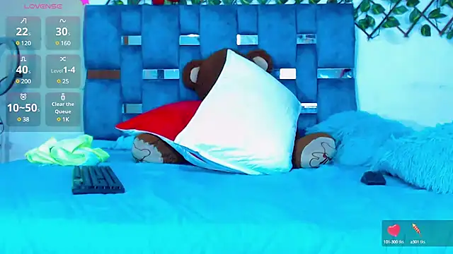 Snapshot of Hakim_prettynigg chatting on January 2025 07:38:02 PM Hakim prettynigg online show from January 2025 07:38:02 PM