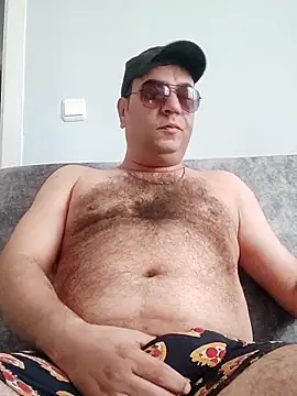 Snapshot of fraud705 chatting on September 2025 01:13:01 PM fraud705 online show from September 2025 01:13:01 PM