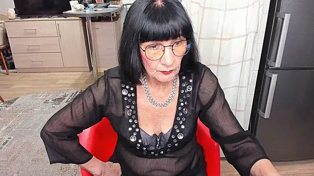 Tina Joness online show from September 2025 06:42:02 PM